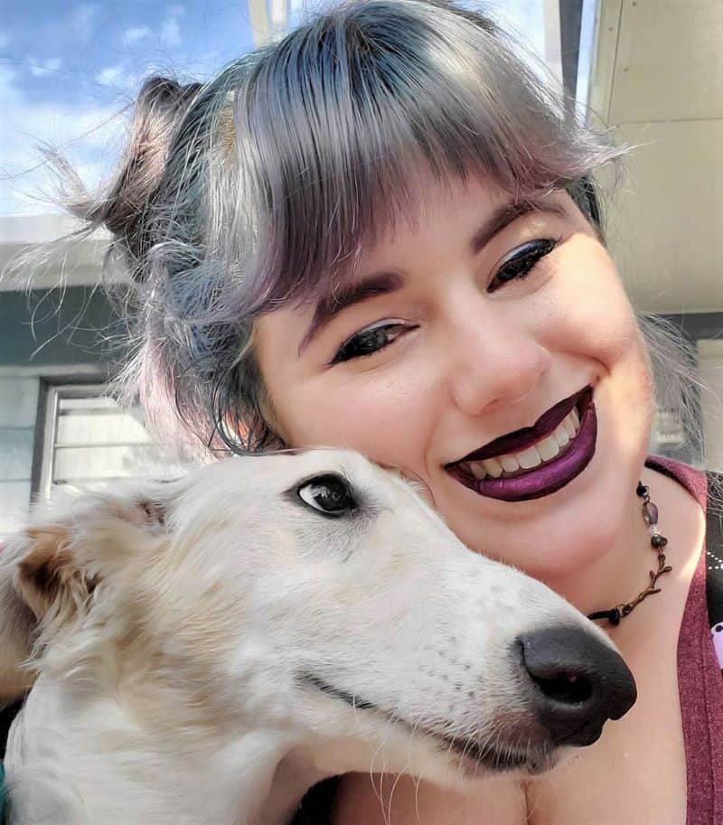 A selfie with Stephanie and Rusalka, in which little Rusalka's long face is snuggled against Stephanie's face